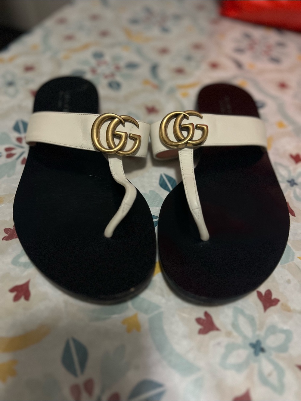 Women’s Gucci Marmont Double G Cream Thong Sandals size 37 size 6 - Picture 2 of 14